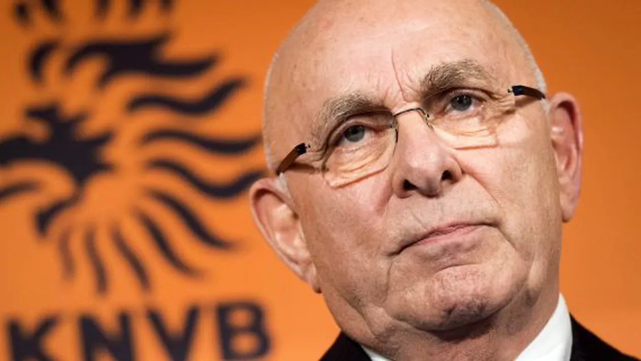 Președintele Federației Olandeze de Fotbal nu va mai candida pentru președinția FIFA