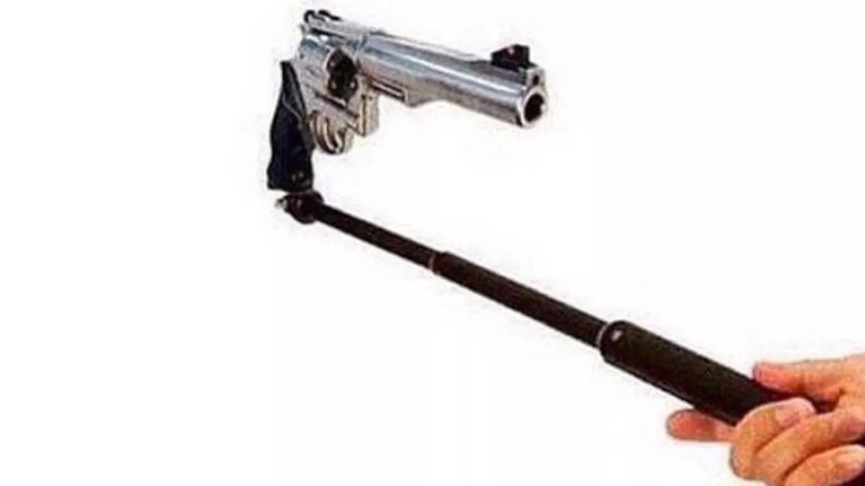 Selfie-ul face din ce în ce mai multe victime: O tânără din Rusia s-a împușcat în cap în timp ce își făcea un selfie