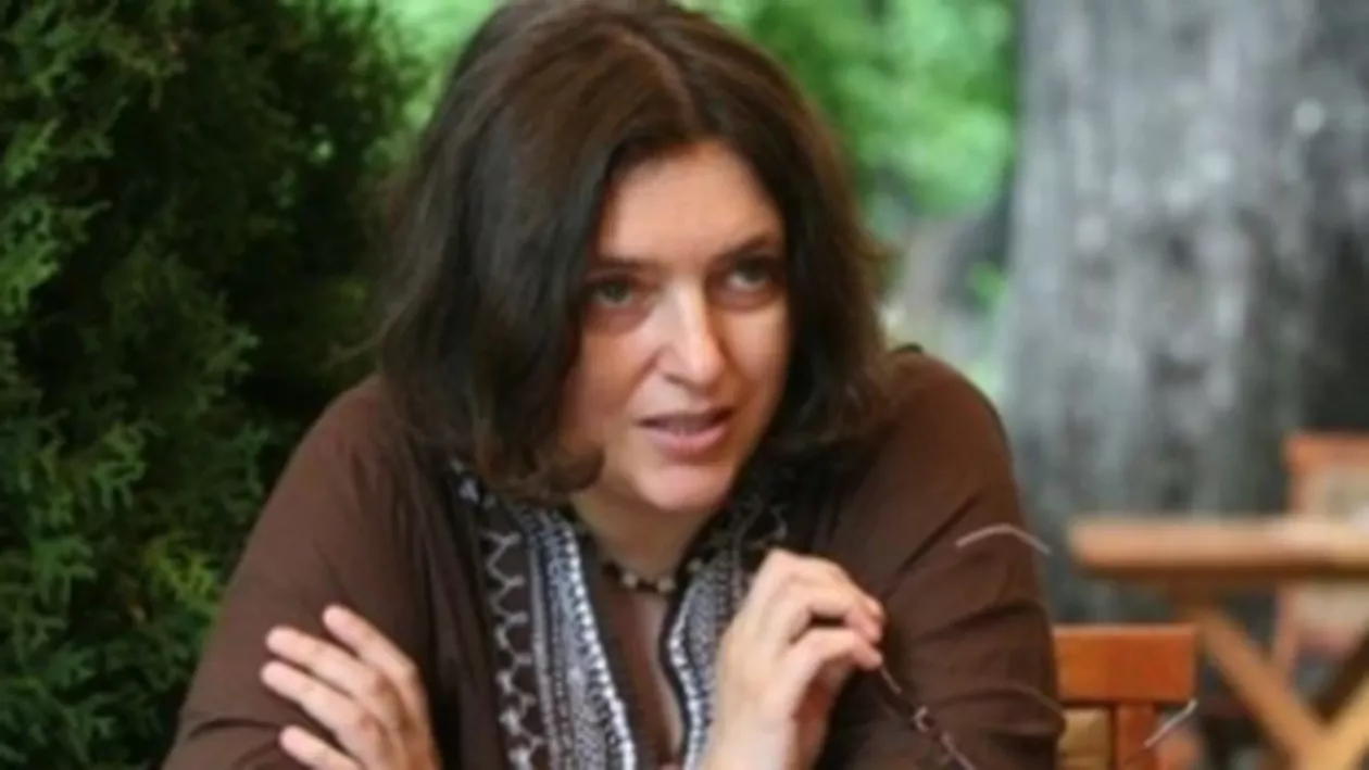 Tatiana Niculescu Bran, despre cartea Adrianei Săftoiu: O carte a unui politician. Cei care se așteaptă să scriu și eu vreo cronică de Cotroceni, eventual în același stil, vor fi dezamăgiți