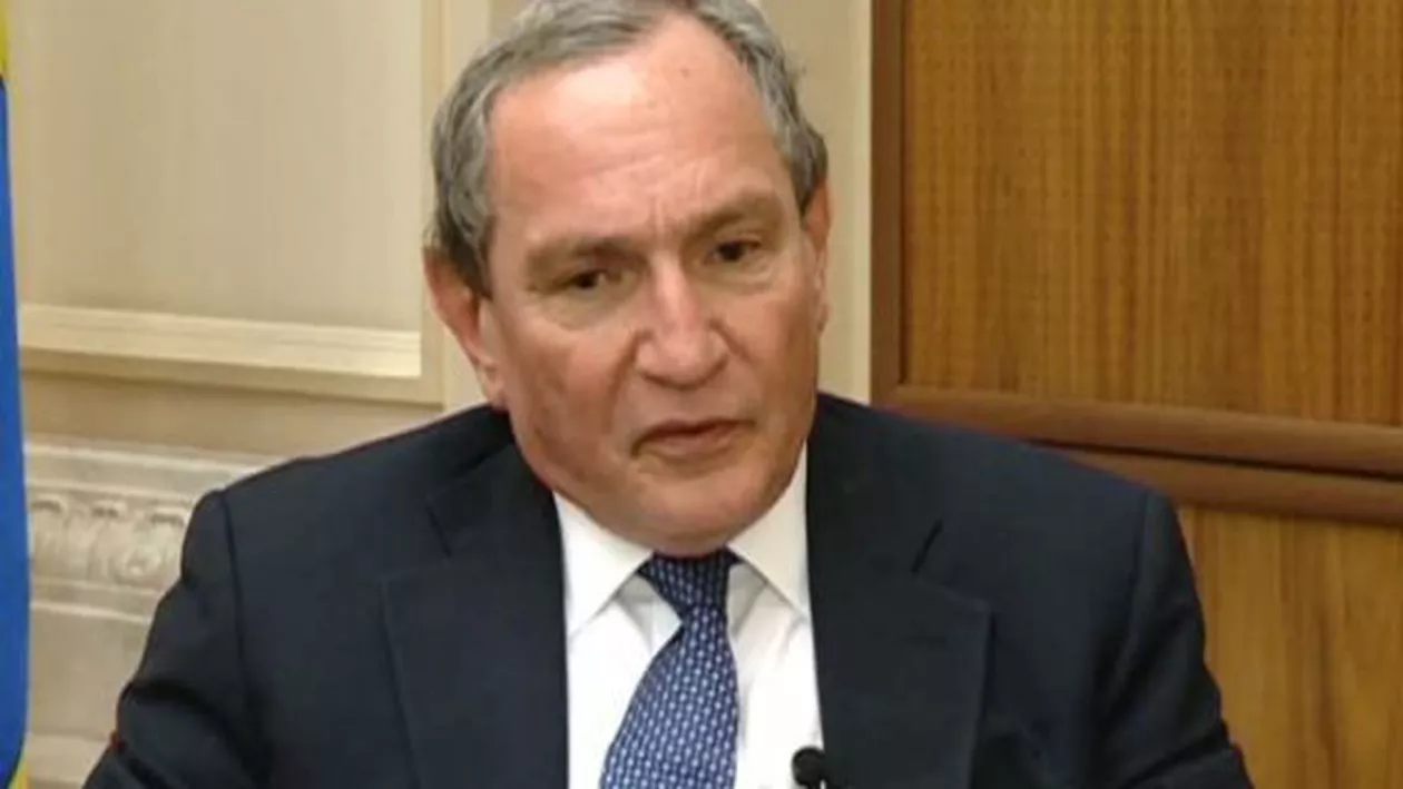 Analiză Stratfor: Europa trece prin două crize simultan - Criza Uniunii Europene şi definirea graniţelor cu Rusia