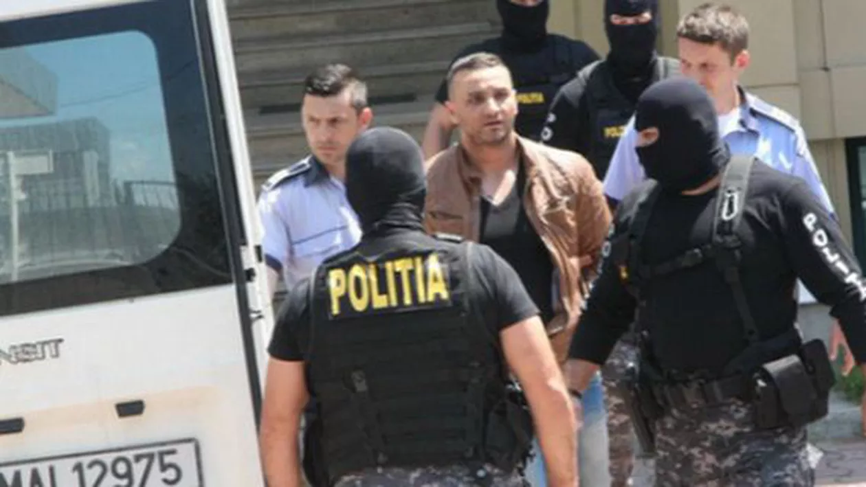 Atacatorul milionarilor din Piteşti este fanul temutului Konstantinos Passaris