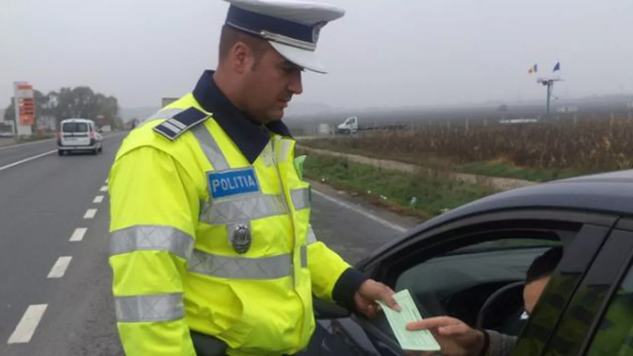 Doi șoferi prinși pe autostrada A3 cu peste 200km/h