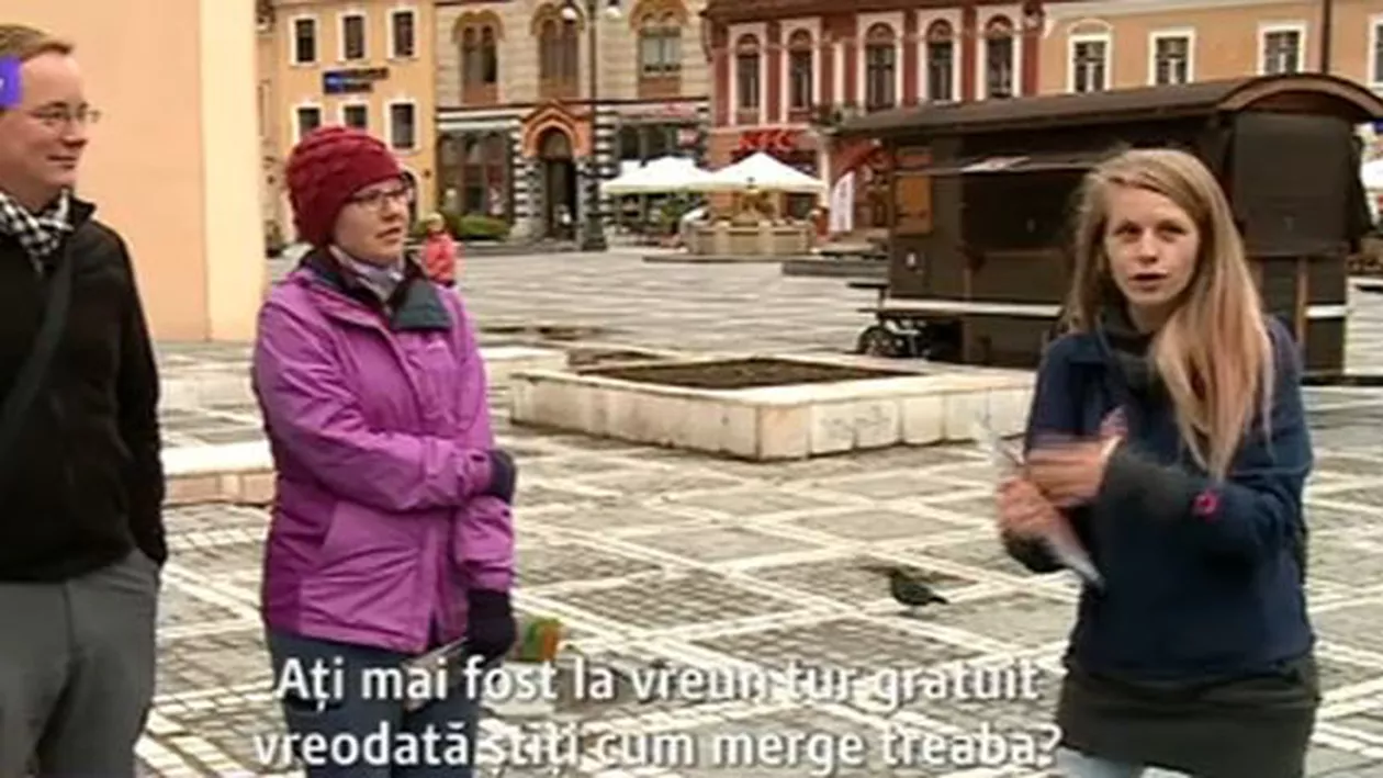 Două surori din Brașov își promovează orașul prin tururi gratuite pentru turiștii străini