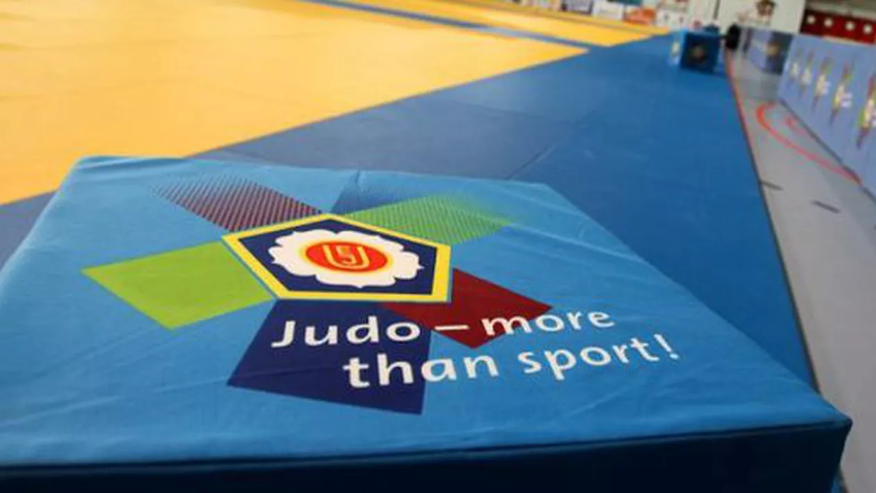 România a obținut o medalie de aur și una de argint la Campionatele Europene de judo pentru veterani