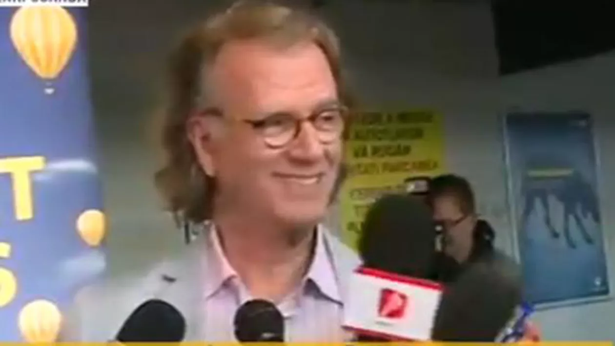 Celebrul violonist Andre Rieu a ajuns la București, unde va susține șapte concerte: Abia aștept să mă întâlnesc cu publicul român. Sunteți speciali pentru mine (VIDEO)