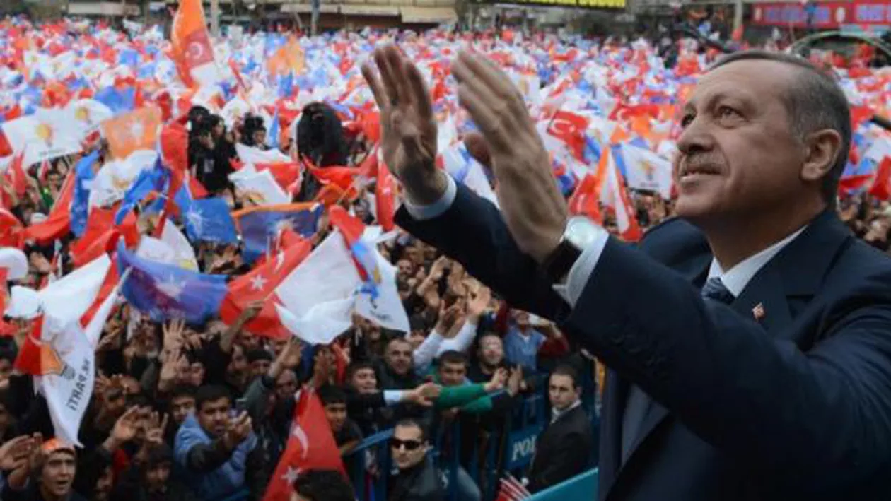 Turcia: AKP, partidul președintelui Recep Tayyip Erdogan, a câştigat alegerile legislative, însă a prierdut majoritatea absolută în Parlament