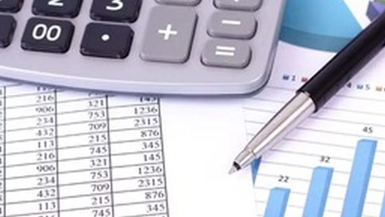 INS: Deficitul comercial a crescut în primele patru luni la peste două miliarde de euro
