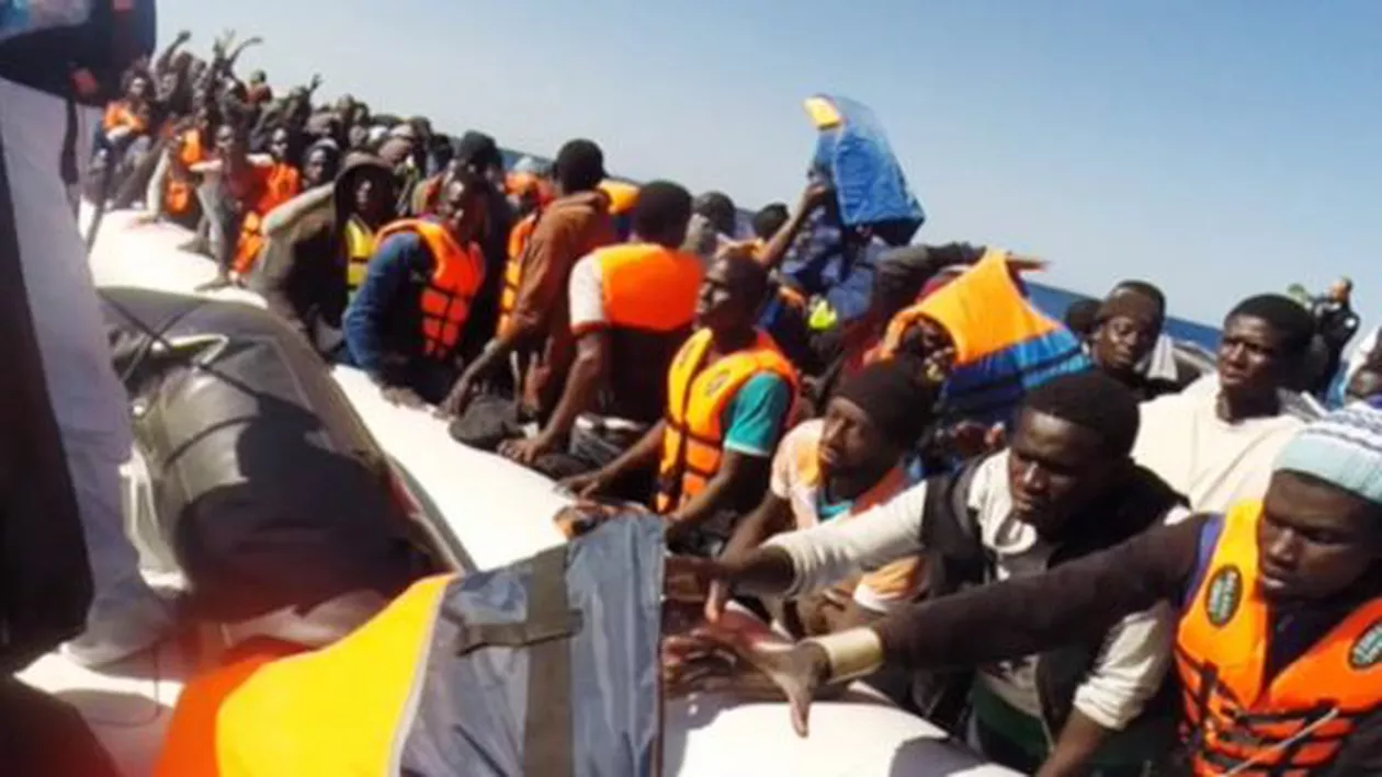 Peste 100.000 de imigranți și refugiați au ajuns în Europa traversând Marea Mediterană, în 2015