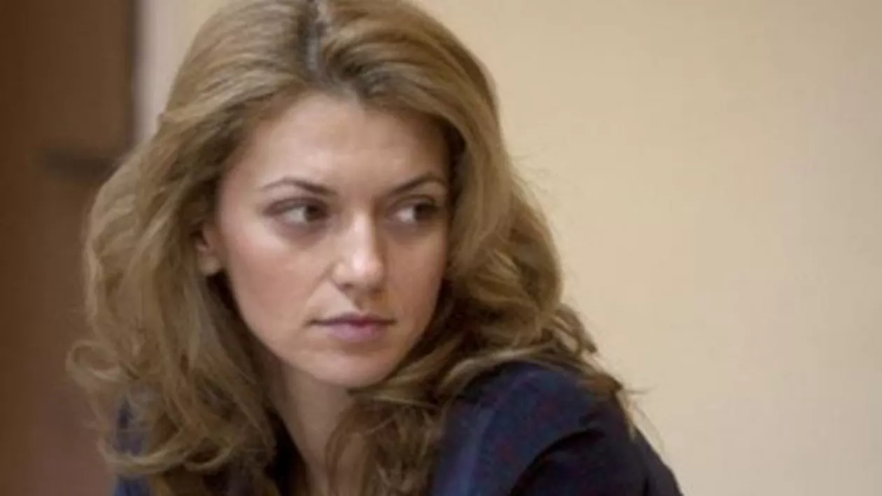 Alina Gorghiu, despre pensiile speciale: Când Parlamentul dezbate legi controversate, premierul și președinții Camerelor lipsesc strategic