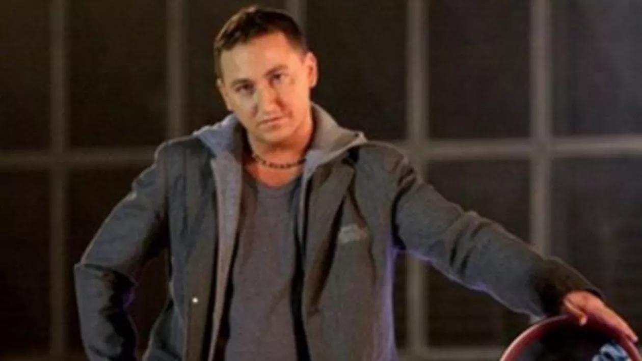 DJ Manzotti de la formația DJ Project, sub control judiciar, într-un dosar de proxenetism. Alte cinci persoane au fost reținute