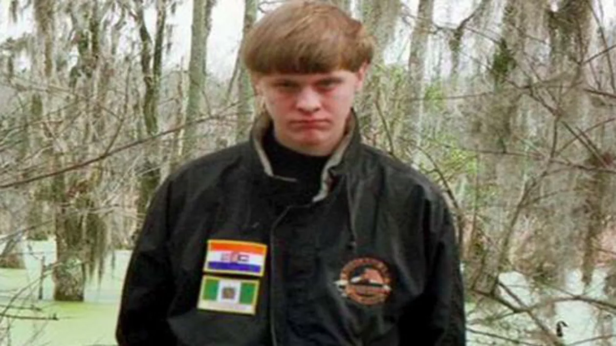 Poliția a identificat atacatorul de la biserica afroamericană din Charleston: Consuma droguri și voia să înceapă un război civil