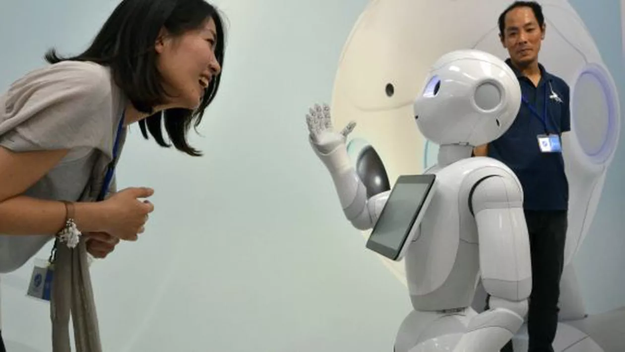 Japonia: O mie de bucăți ale robotului care citește emoțiile oamenilor au fost vândute într-un minut