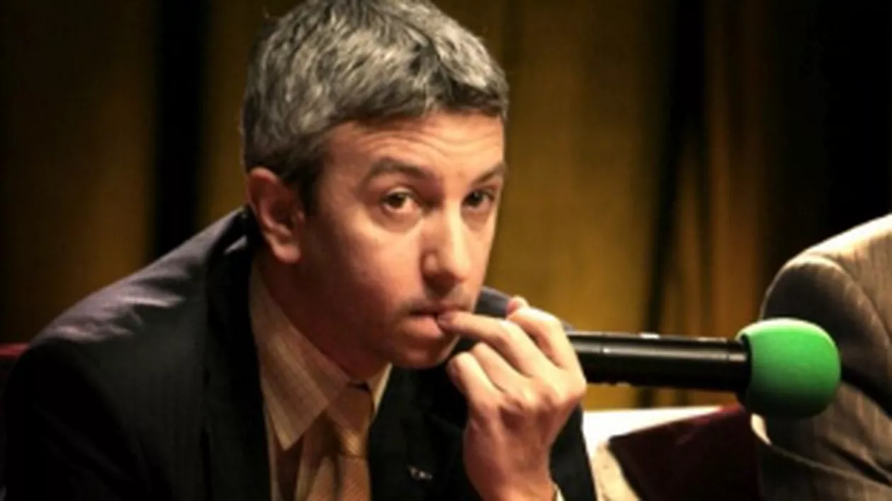 Motivarea deciziei de condamnare în cazul lui Dan Diaconescu: Avea un telefon special pentru şantaj şi mită. Banii din mită, denumiţi ”plasme”
