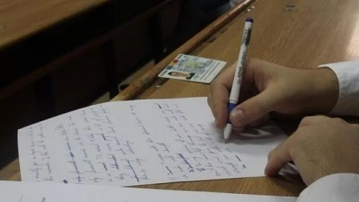 Anii trec, perlele rămân. Absolvenții clasei a opta nu ratează exprimările ilare: "Completirea indirectă este: care prost îmi va corecta lucrarea?"