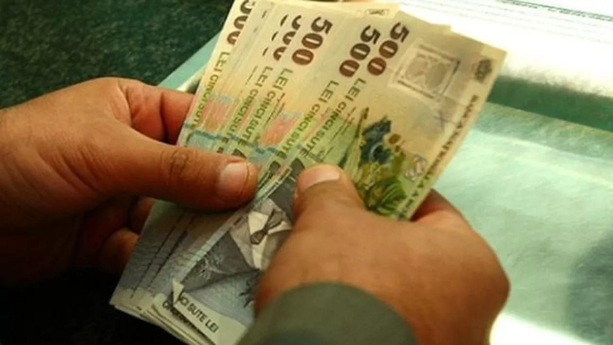 Primarii vor și ei pensii speciale. ”Parlamentarii stau la București. Primarul stă lângă oameni, ia șuturi în fund și nu are dreptul la nimic”