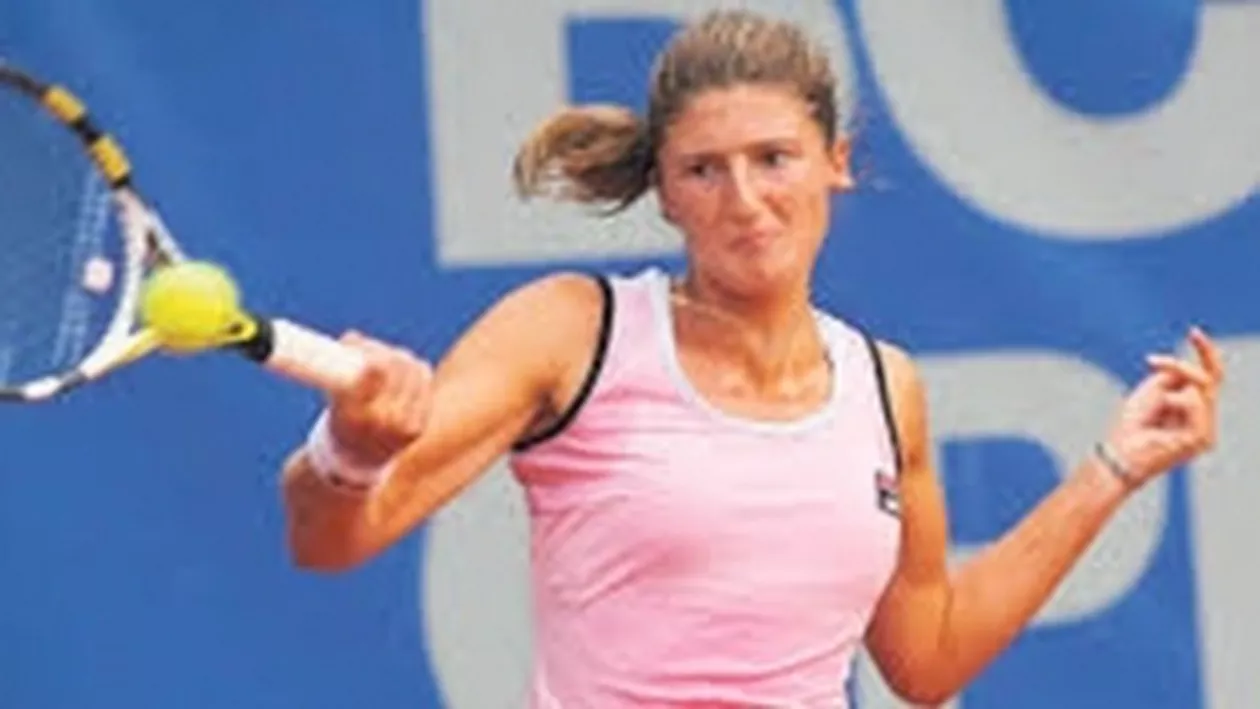 Irina Begu s-a calificat în turul al treilea la Wimbledon