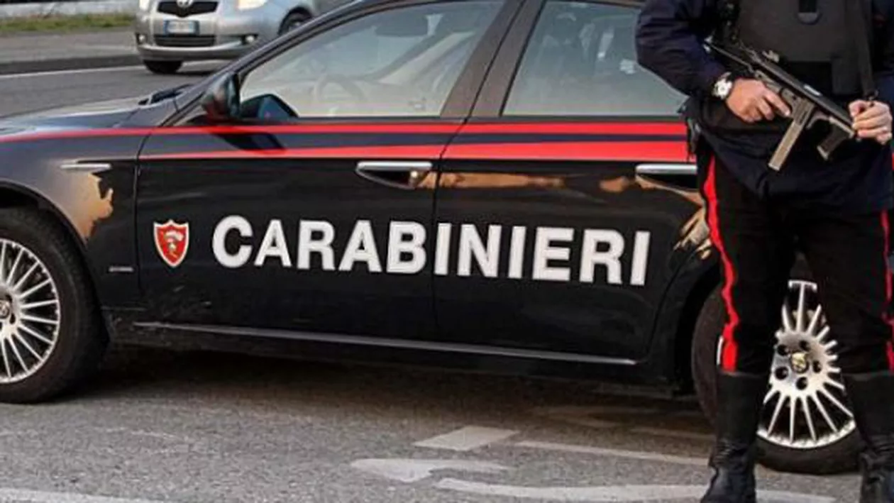 Italia: Manajeră româncă, arestată pentru că a bătut-o pe bătrâna de care ar fi trebui să aibă grijă, aflată acum în stare critică
