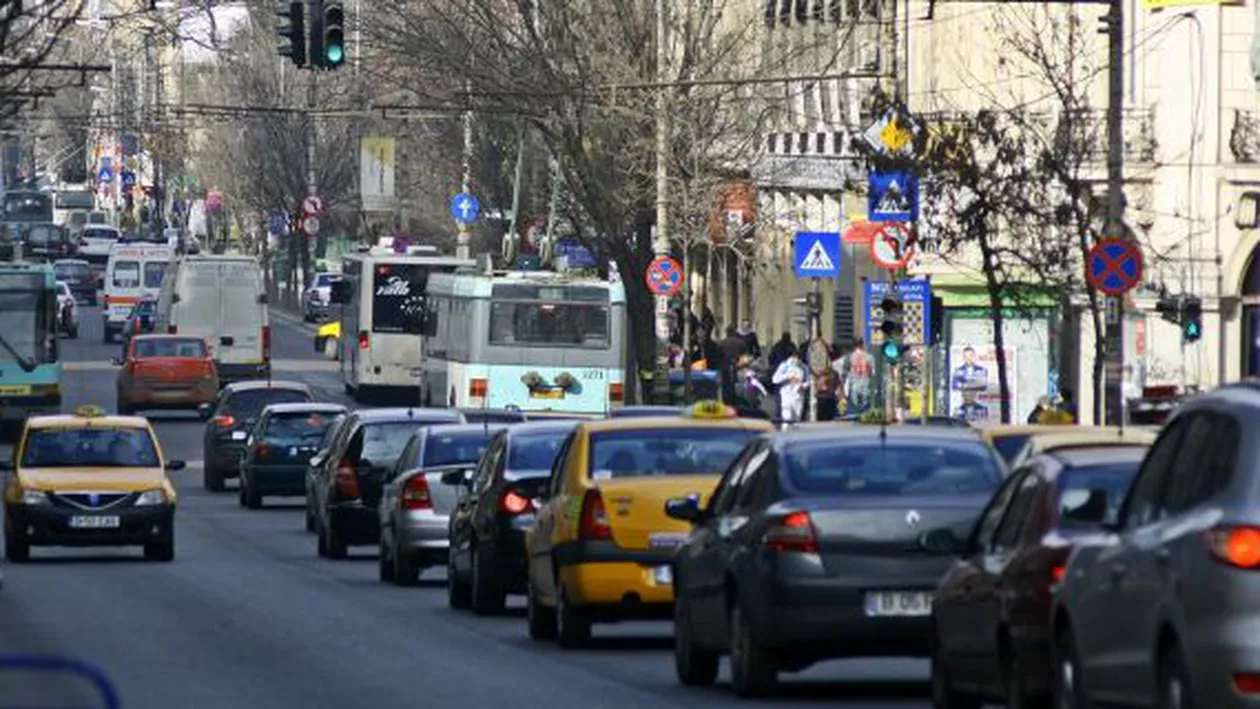 Pericol pe străzile din București: Taximetrist fără permis de doi ani, numere de înmatriculare false și zeci de șoferi sub influența băuturilor alcoolice