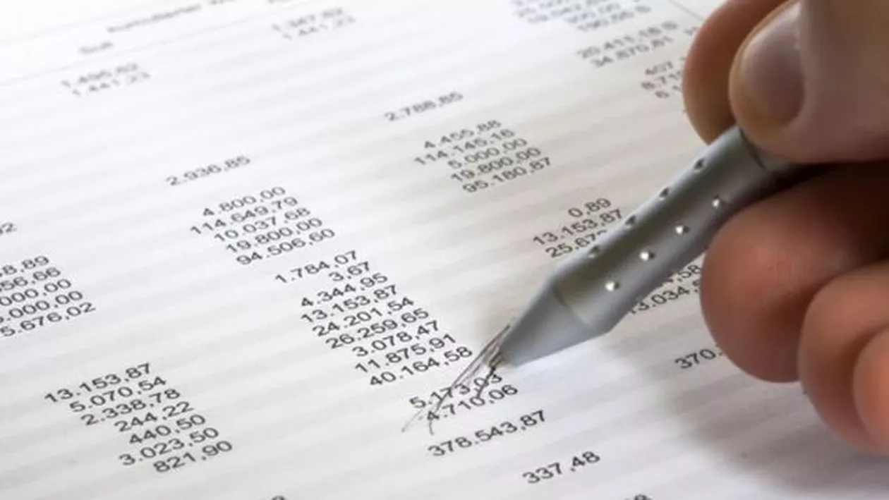 Guvernul va începe să lucreze în august la legea bugetului pe 2016, pentru a o prezenta FMI şi CE