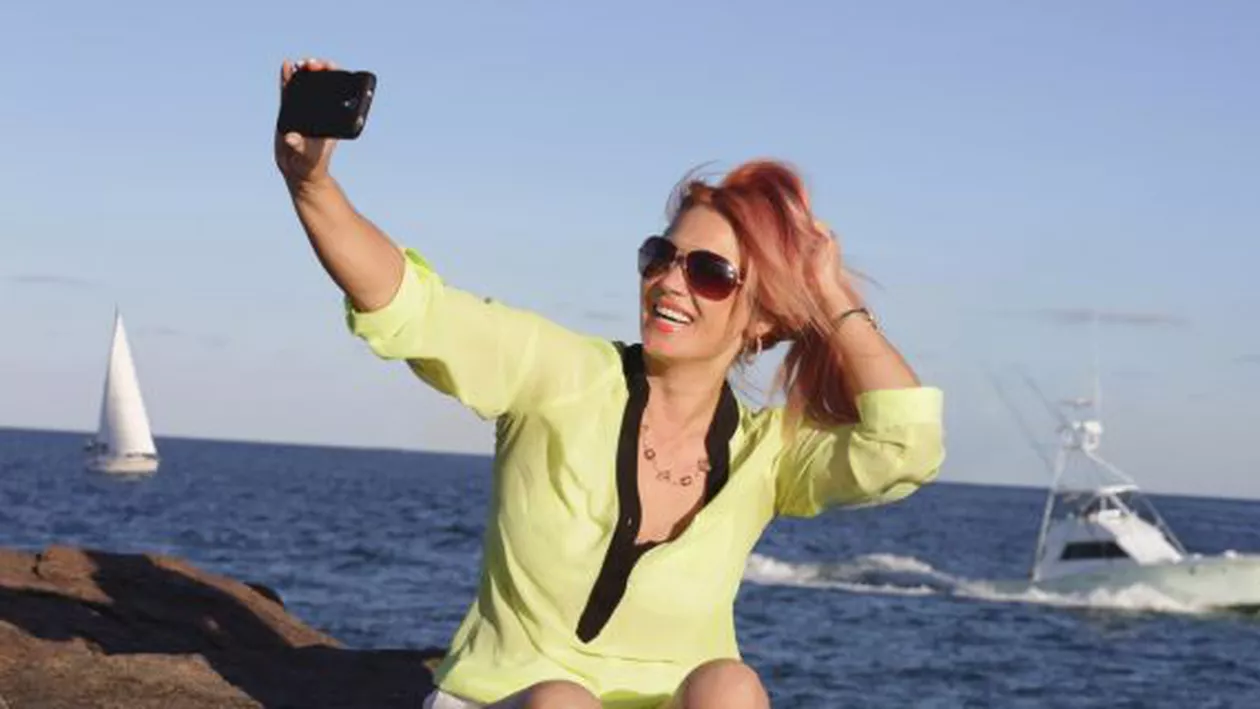 Autoritățile ruse au lansat ghidul unui "selfie fără pericole", după ce mai multe persoane au fost implicate în accidente grave