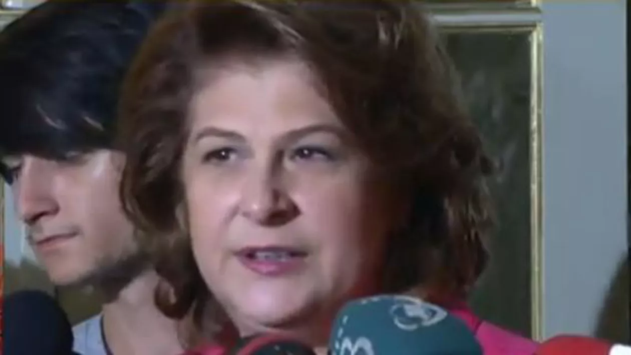 Rovana Plumb, după ședința coaliției: În unanimitate susținem Codul Fiscal în forma adoptată de Parlament. Modalitatea de soluționare va fi comunicată de Victor Ponta (VIDEO)