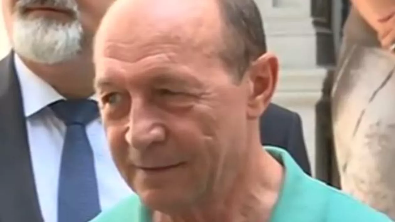 Traian Băsescu îl acuză pe Klaus Iohannis că nu respectă referendumul din 2009, cu 300 de parlamentari: Asta este cea mai mare eroare politică făcută de un președinte în ultimii 11 ani (VIDEO)