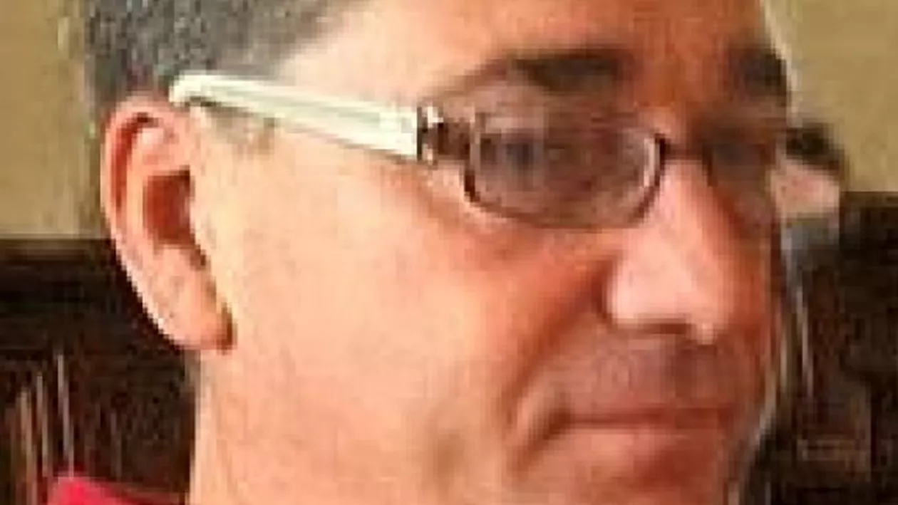 Italia: Polițiștii au confiscate automobile, terenuri, conturi bancare de la un avocat al Camorrei, clanul care l-a amenințat pe scriitorul Saviano