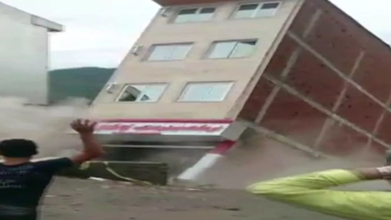 Iran: Cel puțin 20 de persoane au murit în urma unor inundații