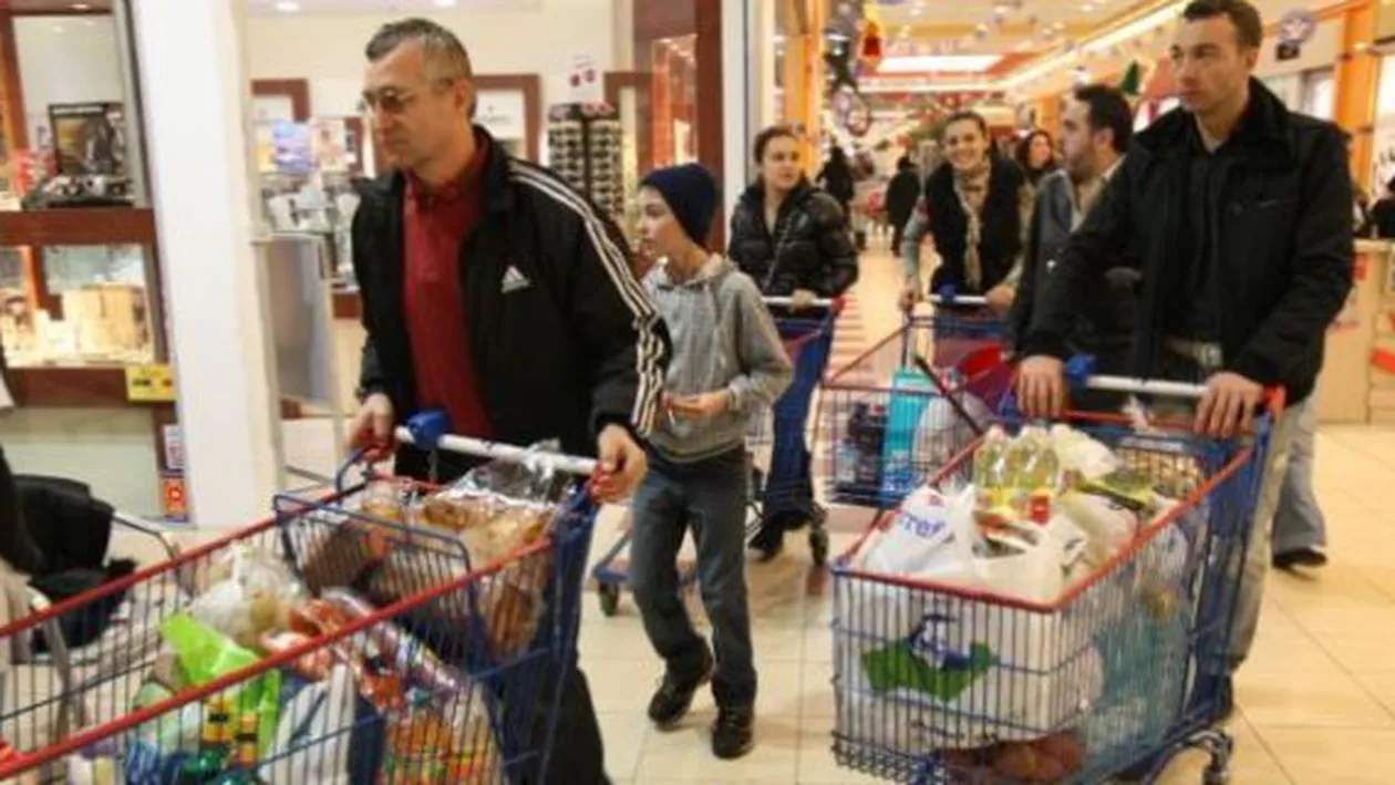 Un român a cheltuit anul trecut aproximativ 107 euro lunar pe alimente, mai puțin cu 60 de euro decât un german al cărui salariu e de opt ori mai mare