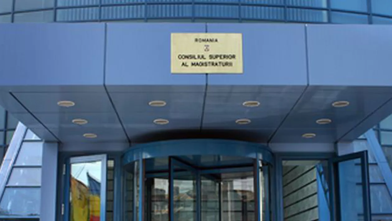 Magistrații implicați în cazul fetei violate din Vaslui, cercetați disciplinar pentru rea-credinţă şi neglijenţă