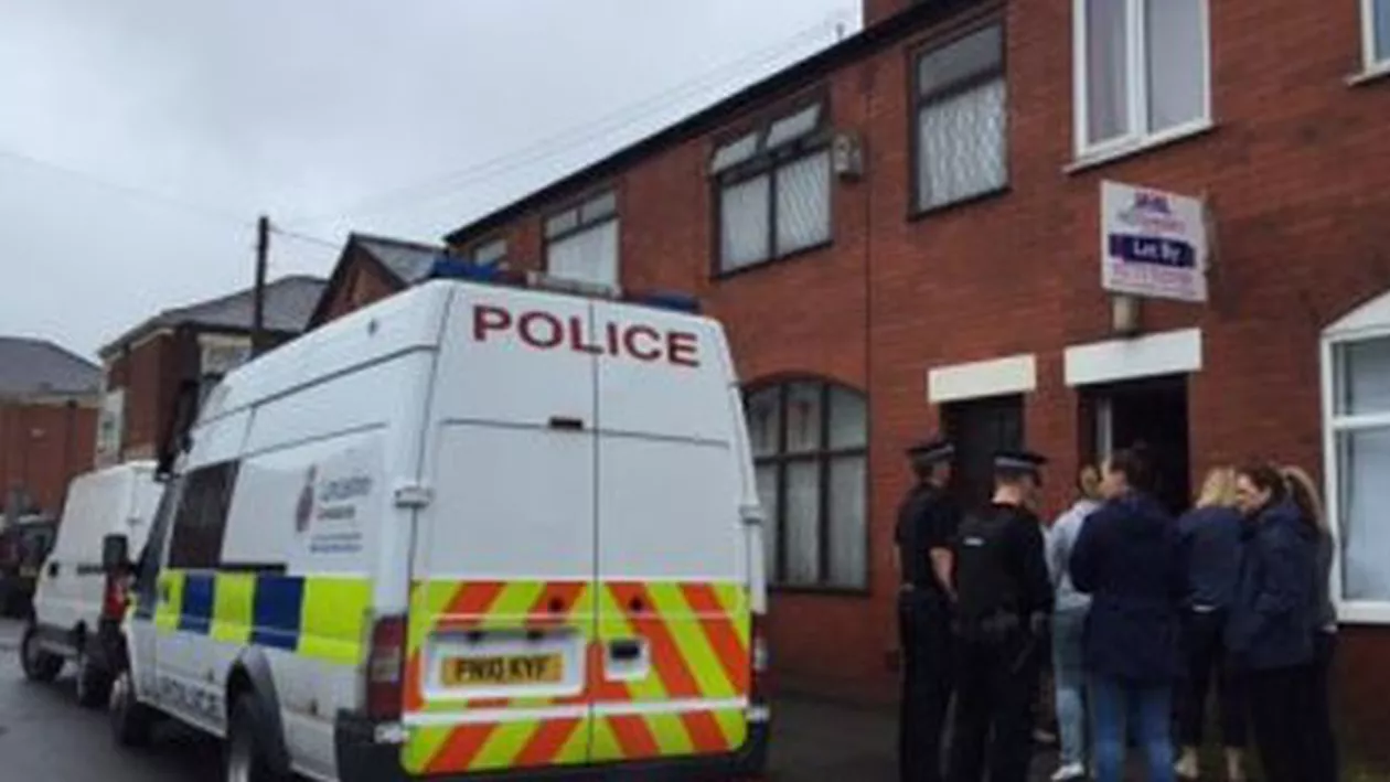 Trei români suspectaţi de trafic de persoane către Marea Britanie au fost arestaţi