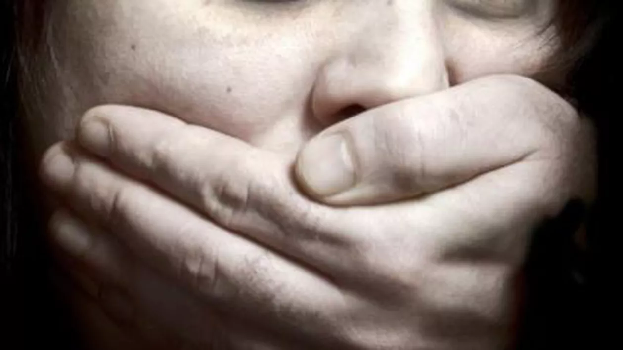 Inspecția Judiciară, sesizată de CSM în cazul adolescentei violate de un avocat