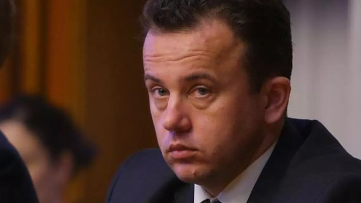 Liviu Pop, ministrul delegat pentru Dialog Social, ia exemplul lui Victor Ponta: Diferența salarială va merge către azilele de bătrâni și casele de copii