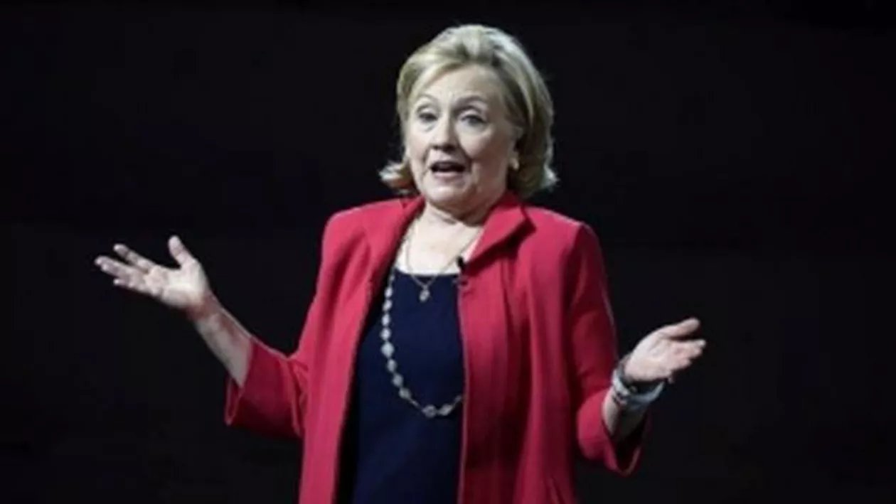 Fundația Clinton, acuzată că ar fi obținut beneficii după ce Hillary ar fi ajutat o bancă elvețiană într-o dispută cu fiscul
