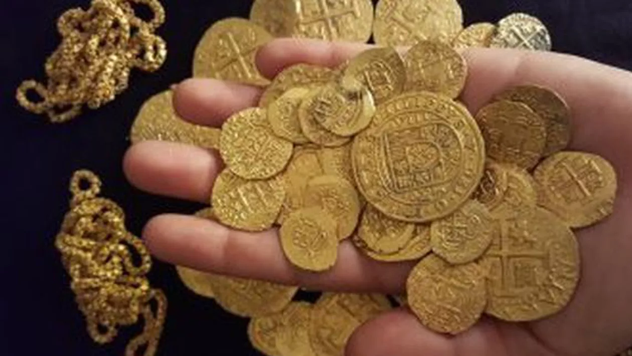 SUA: O familie a găsit monede în valoare de un milion de dolari într-o epavă din apele Floridei