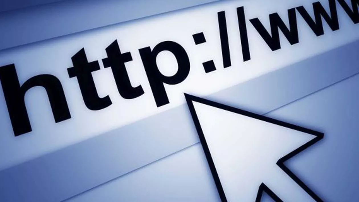 Bărbatul care a șantajat o tânără că va posta pe internet poze nud cu ea a fost prins, dar va fi cercetat în libertate pentru că nu reprezintă un pericol social