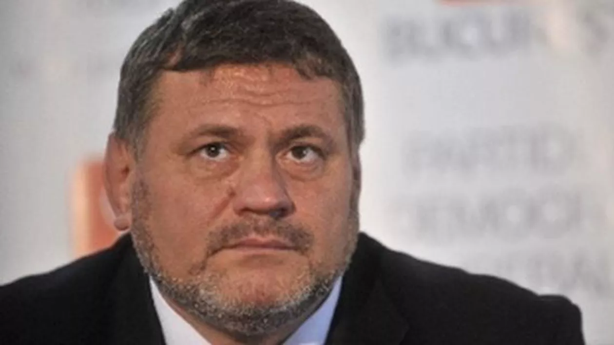 Motivarea în cazul lui Cristian Poteraș: Fostul edil putea coordona şi influenţa acţiunile complicilor săi, prin funcţia pe care o avea