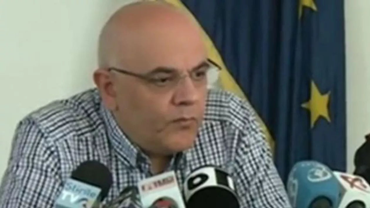 Raed Arafat, despre pilotul dispărut: Căutările continuă pe cale terestră cu circa 1.200 de cadre, iar cele aeriene se efectuează numai la cerere. În județul Brașov sunt reverificate anumite zone