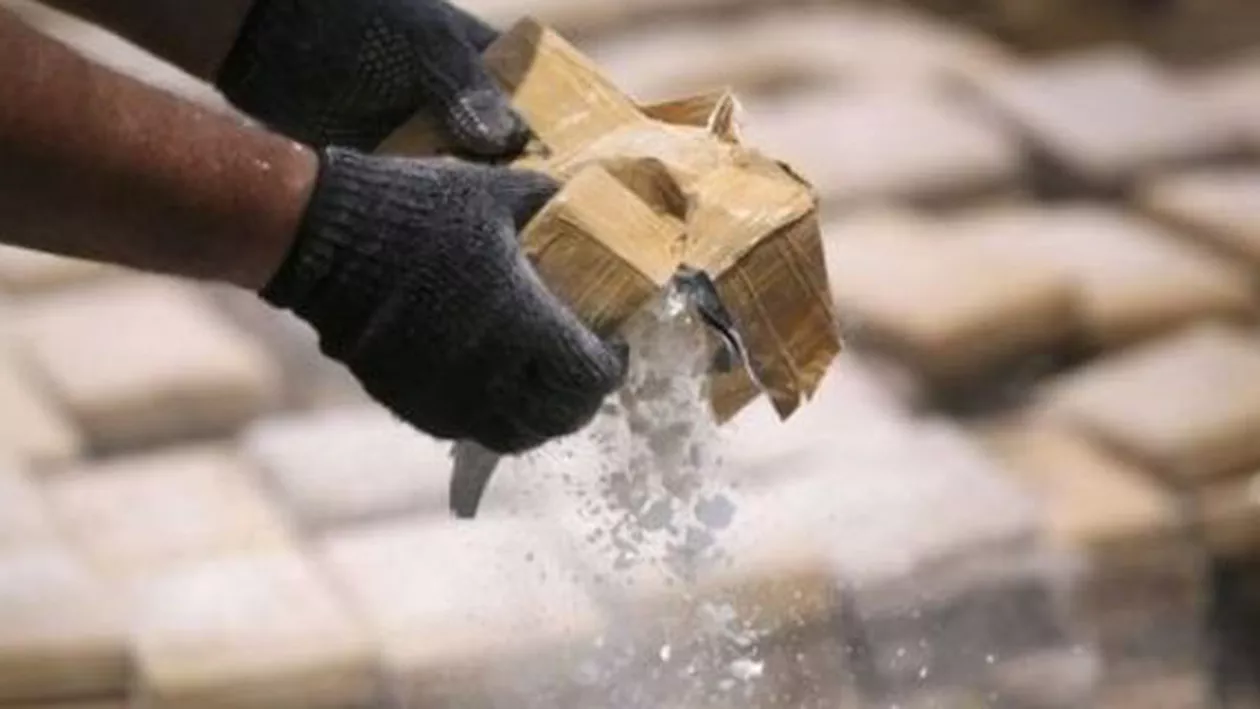 Australia: Un chirurg pensionar de 91 de ani, acuzat de trafic de cocaină