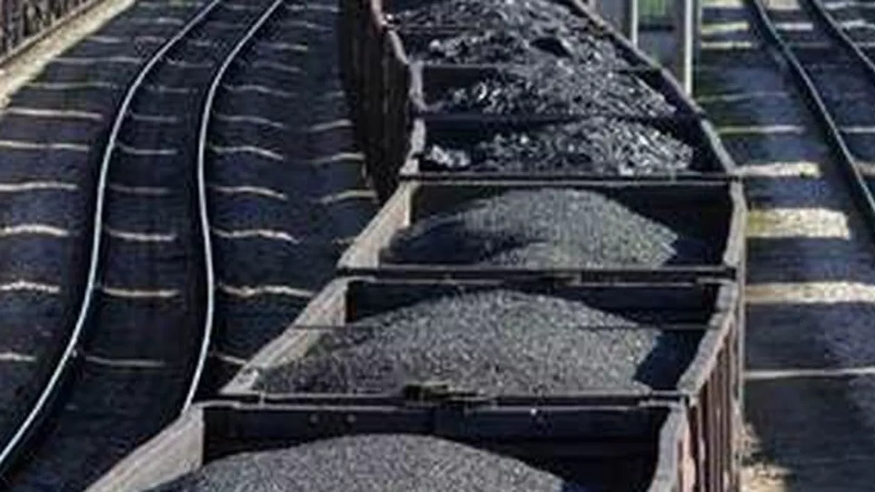CFR Marfă va transporta, timp de doi ani, cărbune energetic pentru Complexul Energetic Hunedoara