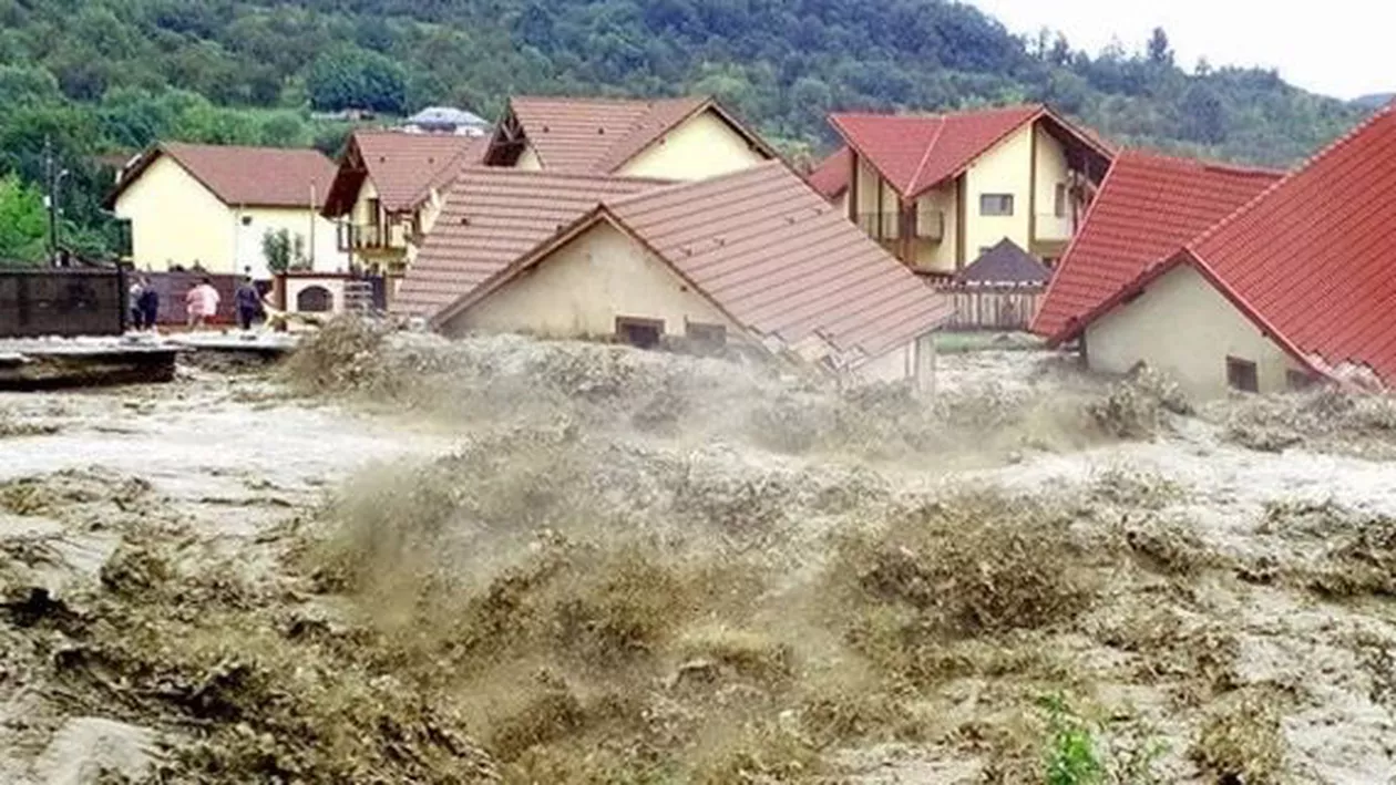 Vâlcea: Sinistrații comunei Vaideeni și-ar putea petrece și această iarnă în barăcile modulare