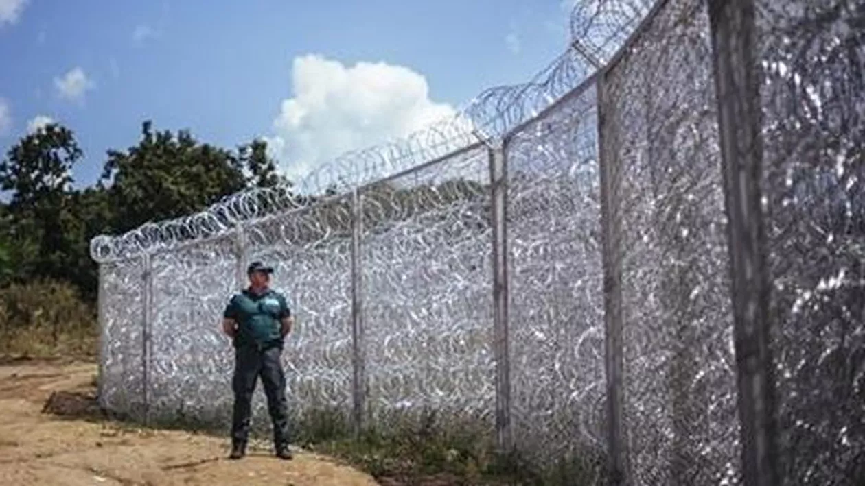 Ungaria va construi un gard dublu de-a lungul întregii frontiere cu Serbia