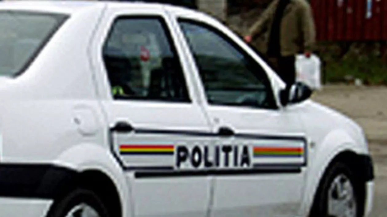 Bacău: Patru persoane au fost rănite în urma unui accident produs de un șofer beat