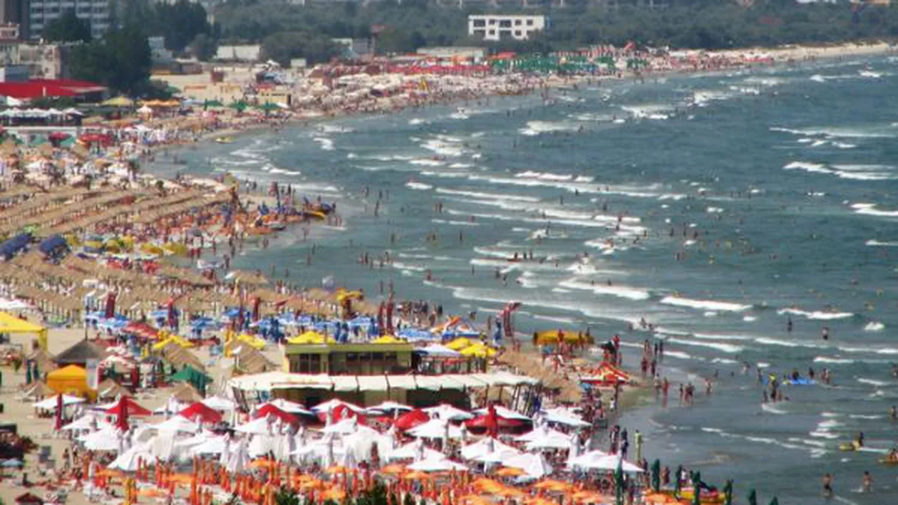 Tarifele hotelurilor de pe litoral se vor reduce cu până la 30% începând din 20 august
