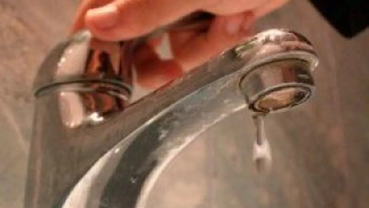 Bacău: Locuitorii vor rămâne fără apă caldă timp de patru zile, din cauza unor lucrări