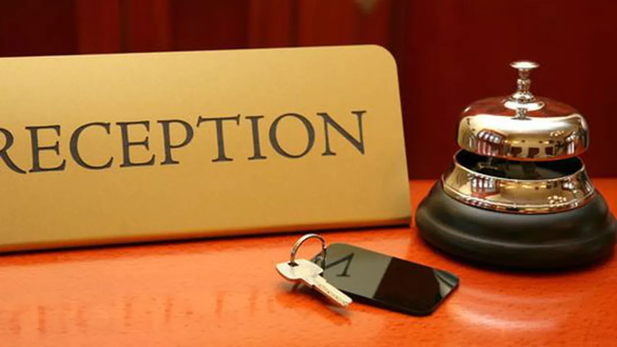 Bârlad: Un bărbat este cercetat de polițiști după ce a lovit o recepționeră, supărat că ar fi fost încuiat în toaletă