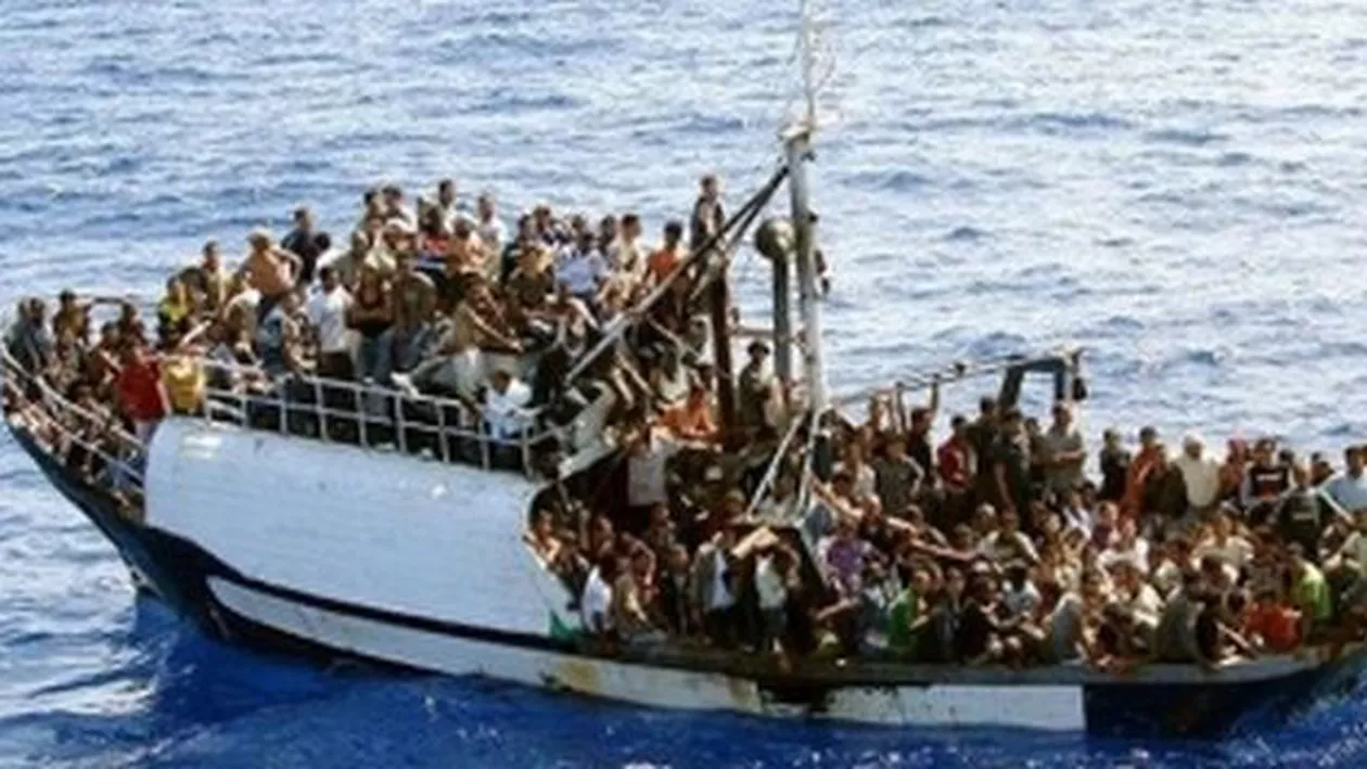 Peste 300 000 de imigranți au ajuns în Europa de la începutul anului