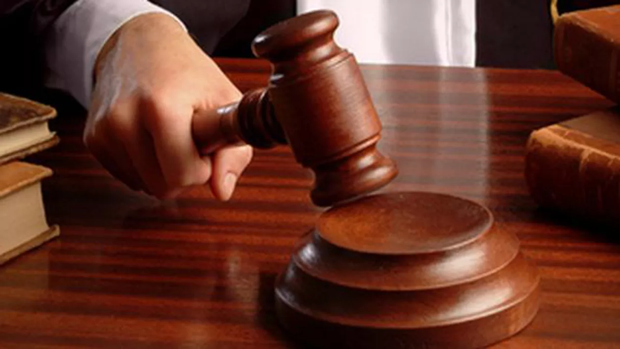 Procurorii DIICOT au trimis în judecată 16 membrii ai unei grupări de trafic de minore din Timişoara. Printre suspecți se numără DJ Gino Manzotti și interlopul Paul Mânzu