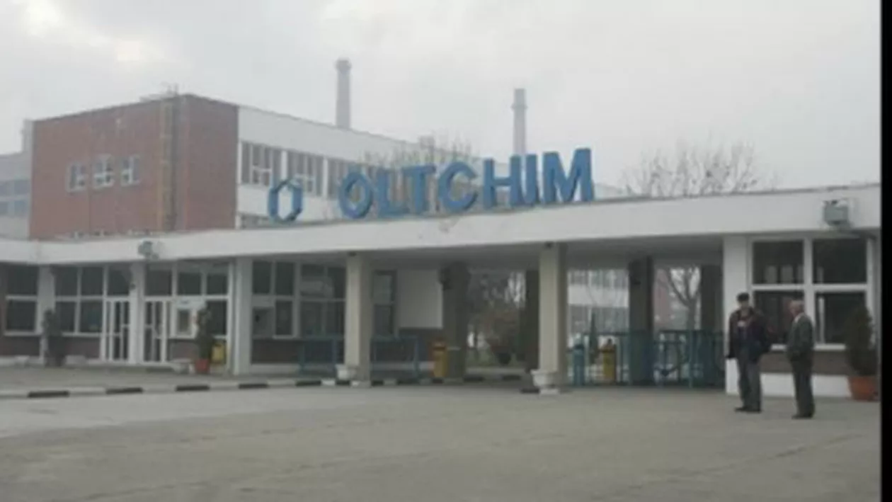 Al doilea val de concedieri colective, aprobat la Oltchim: 227 de salariați, disponibilizați
