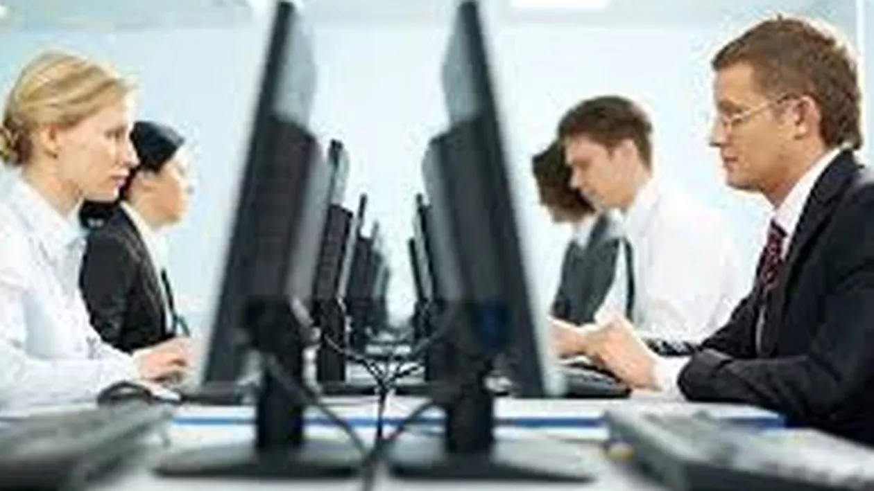 Multinaţională din IT: Creșterea salariilor din acest domeniu e artificială, fiind alimentată de ajutoarele de stat